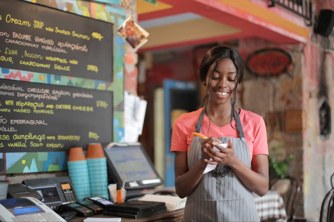 How to Lower Labor Costs in Your Restaurant
