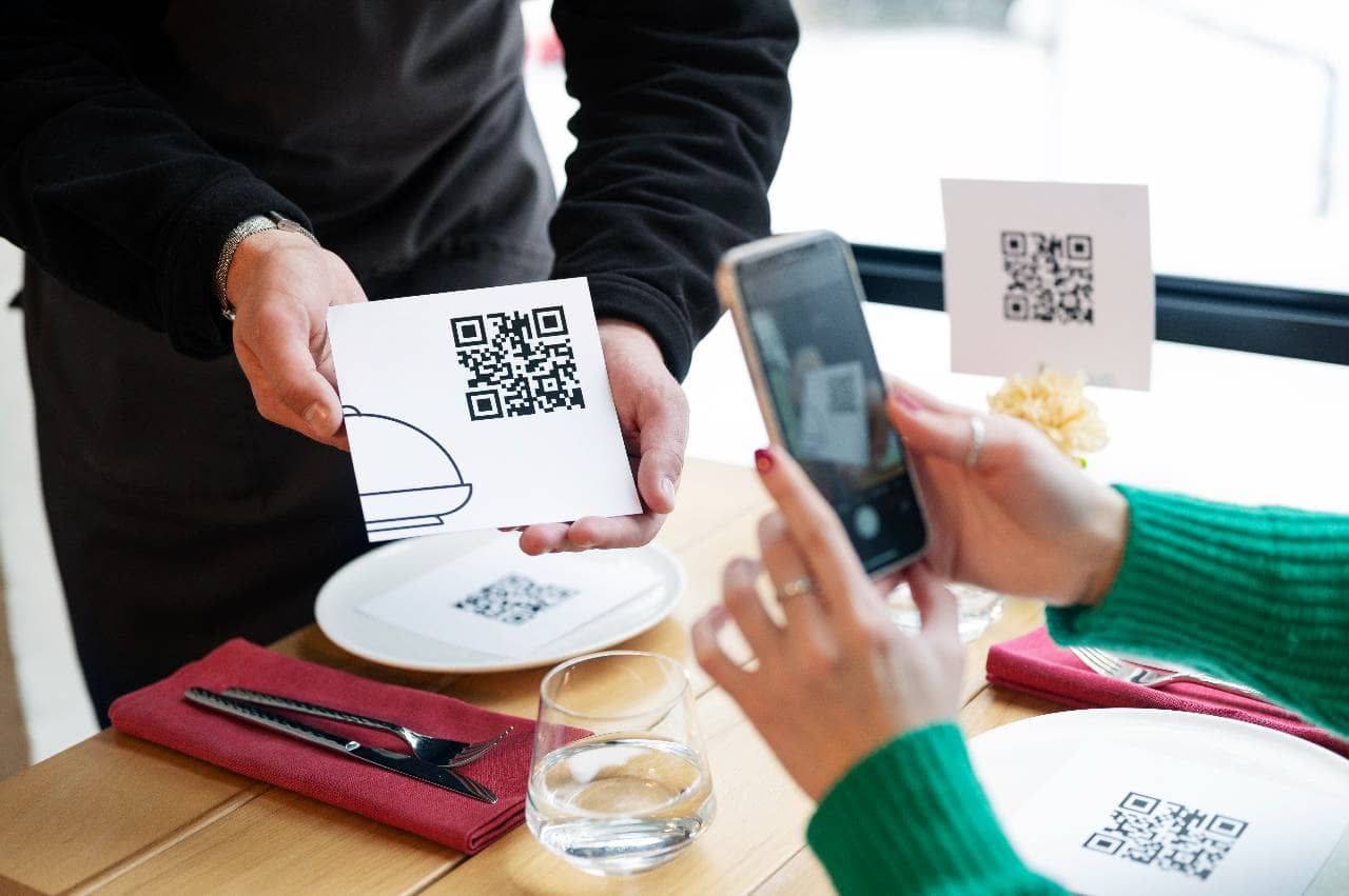 ordering-technology-1787005016-3221.png