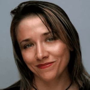 Cynthia Vespia