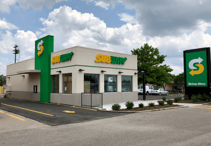 https://d3n2401vhvcfv5.cloudfront.net/_images/company/subway/store-front-1.png