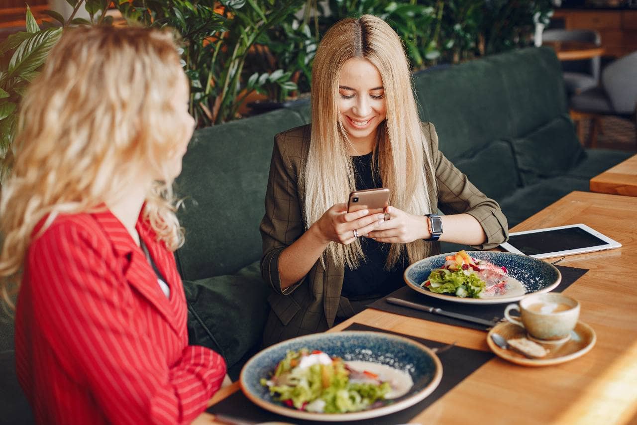 create-a-clean-and-comfortable-dining-environment-1772488825-3156.png