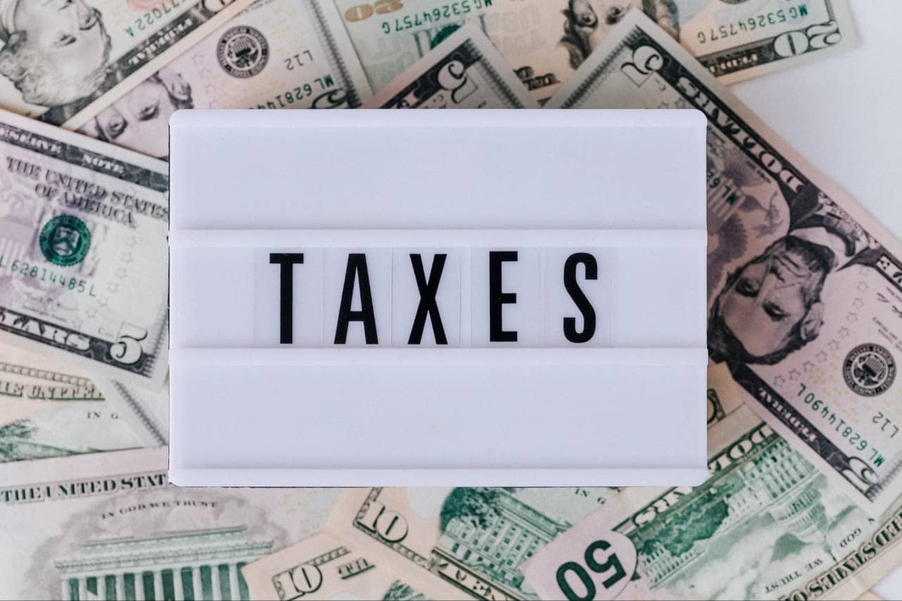 payroll-tax-and-compliance-1787170077-4261.png