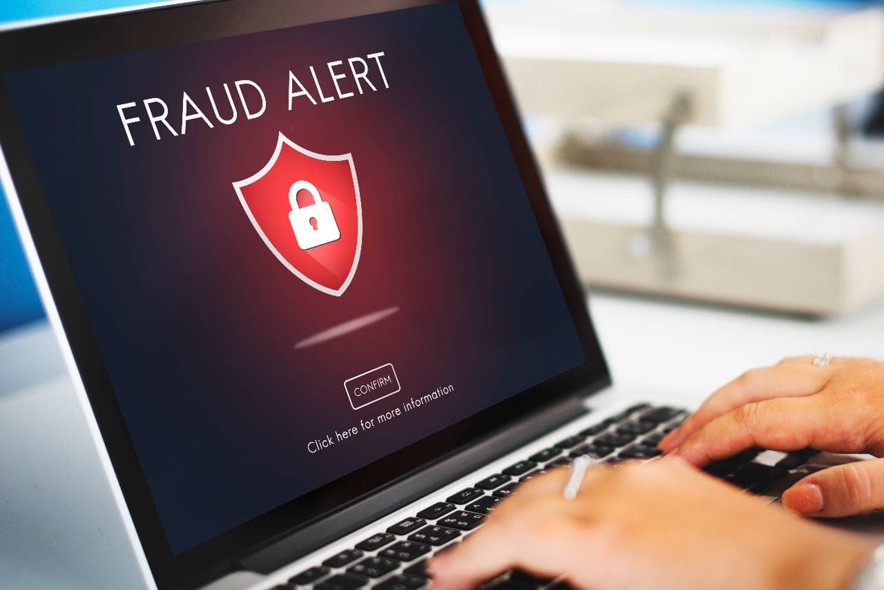 scam-5-online-review-extortion-and-reputation-ransom-1773059080-3192.png