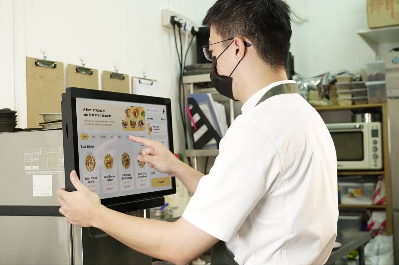 see-how-orders-are-routed-to-kitchen-stations-1786391973-1071.png