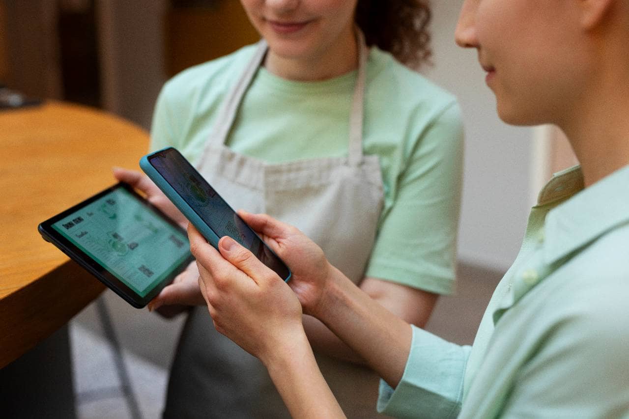 use-technology-to-manage-locations-1782517545-6587.png