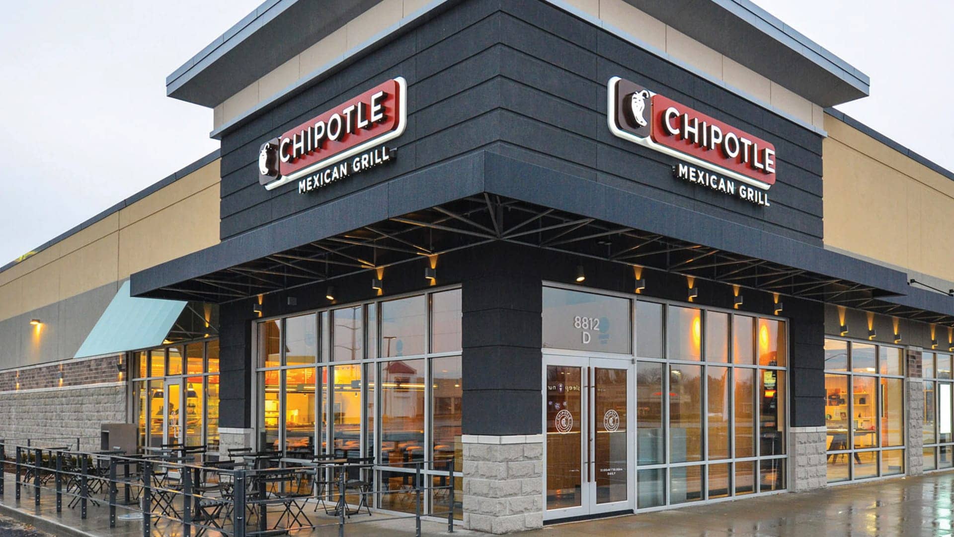https://d3n2401vhvcfv5.cloudfront.net/_images/company/Chipotle/1736987223978-Virtual-Background-Exterior-3-1.jpg