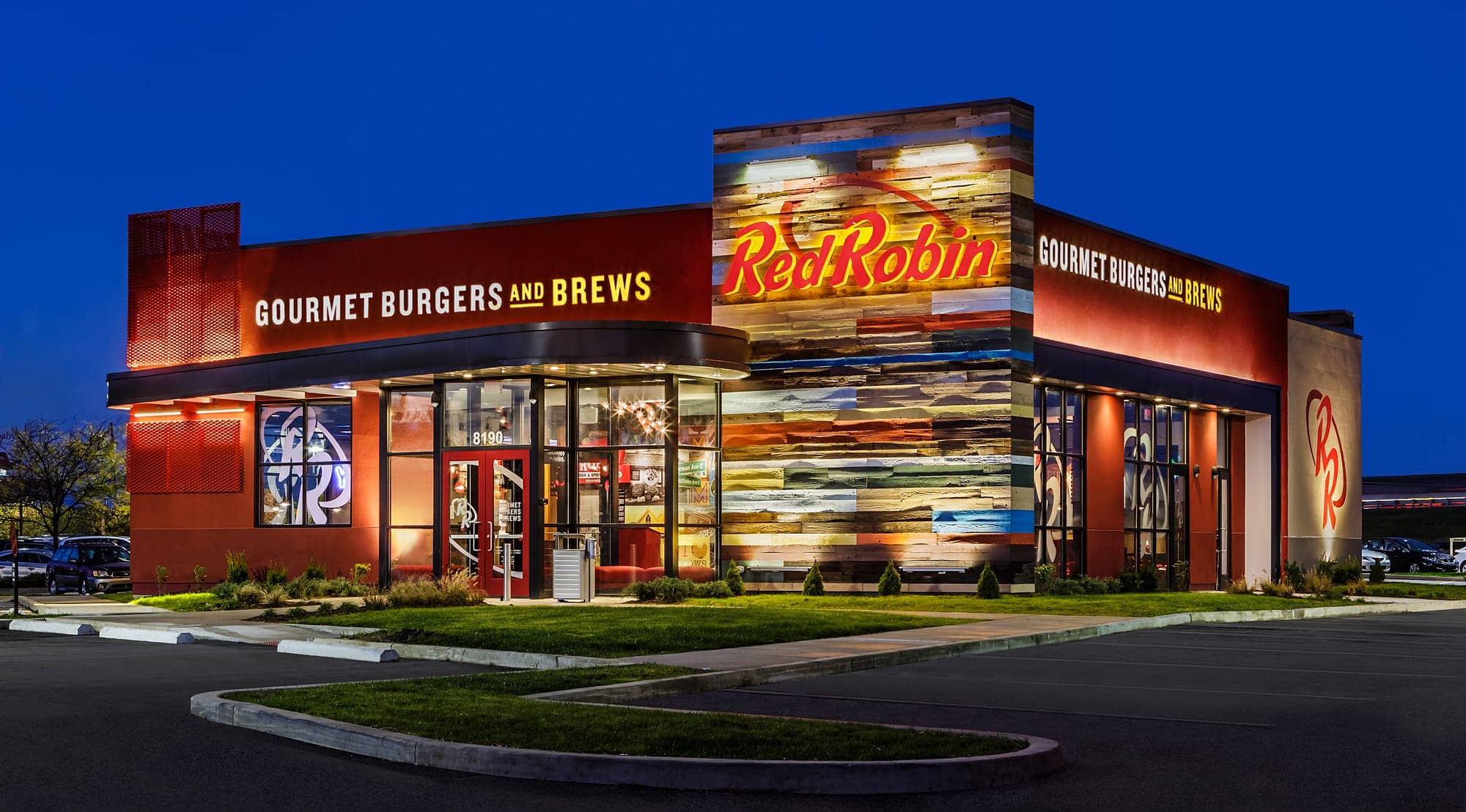 https://d3n2401vhvcfv5.cloudfront.net/_images/company/Red Robin/Red_Robin_Restaurant_Exterior_2015.jpg