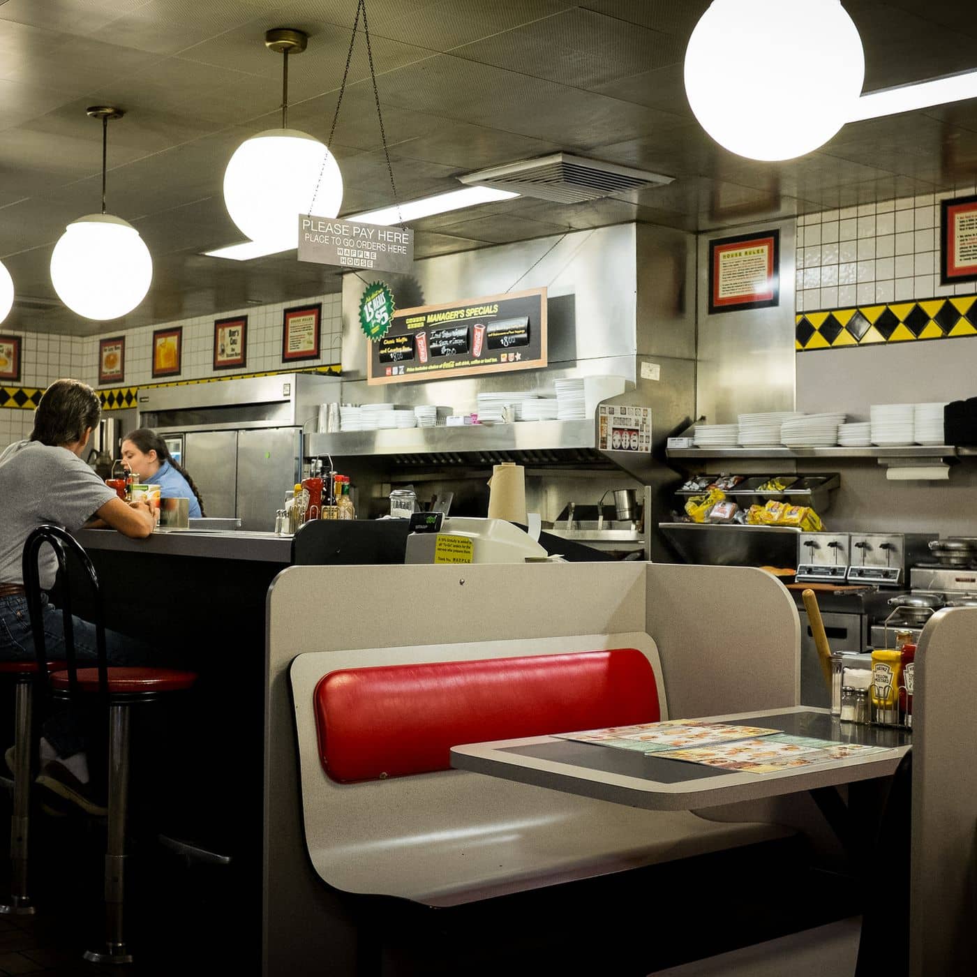 https://d3n2401vhvcfv5.cloudfront.net/_images/company/Waffle House/1743699508761-9799063865_dcd1210742_k.0.0.jpg